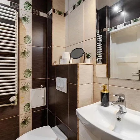 Urban Chic - Great Location- Apartmán *