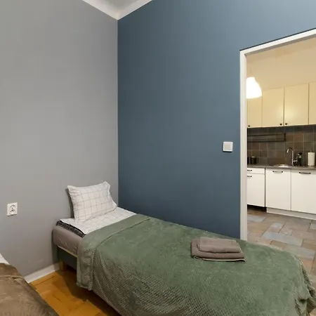 Urban Chic - Great Location- Varšava